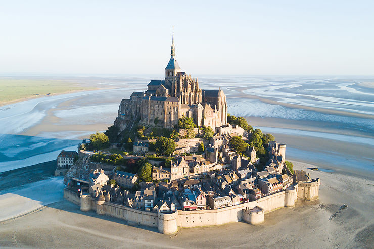 aperiodic_school_2019